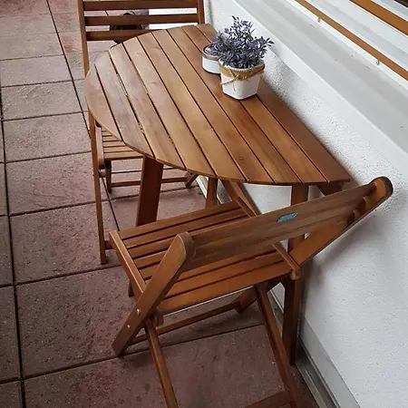 Bohnert-arias Apartamento *